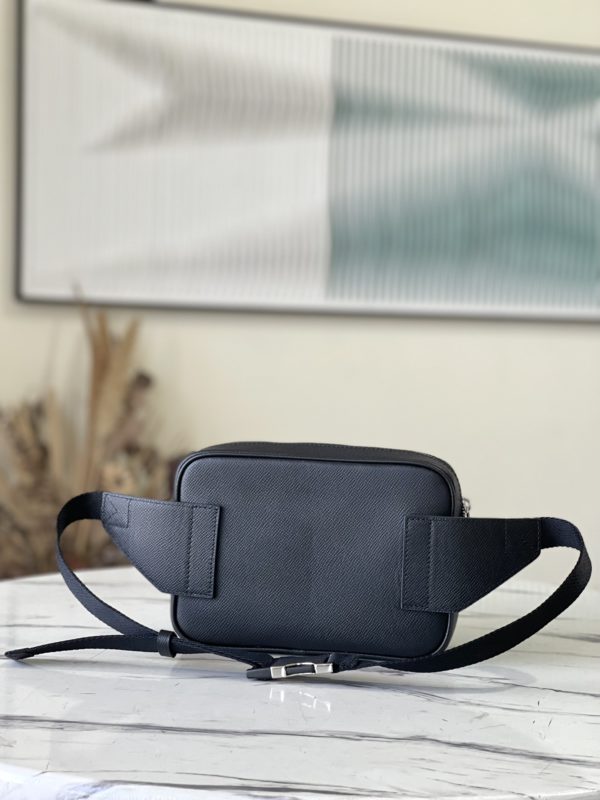 Louis Vuitton Saffiano Outdoor Waist Bag - Black - Image 4