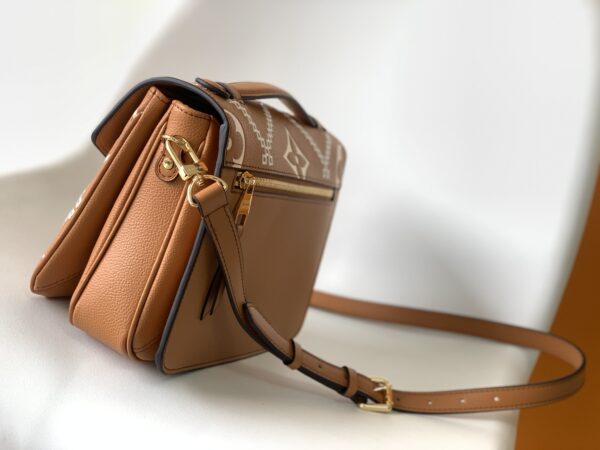 Louis Vuitton Pochette Metis Handbag - Brown - Image 4