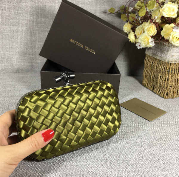 Bottega Veneta Small Classic Dinner Bag - Green - Image 2