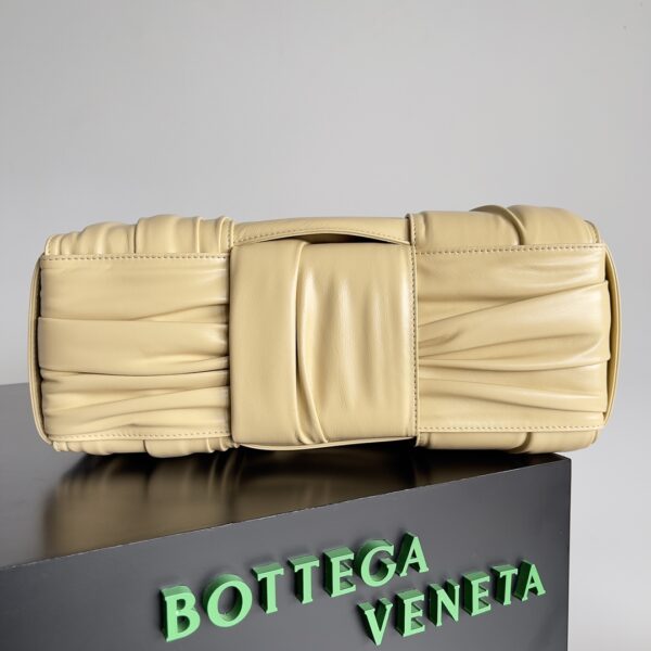 Bottega Veneta New Tote Bag - Caramel - Image 4