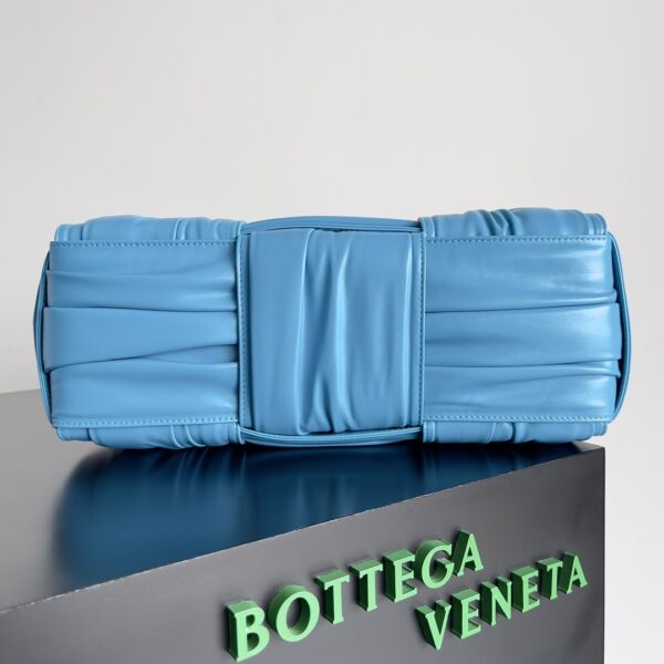 Bottega Veneta New Tote Bag - Blue - Image 4