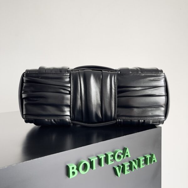 Bottega Veneta New Tote Bag - Black - Image 4